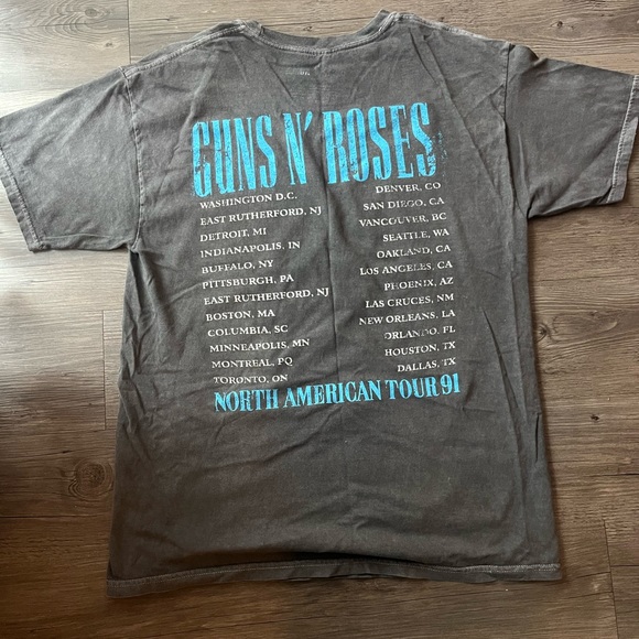 Urban outfitters shirt - Picture 2 of 2